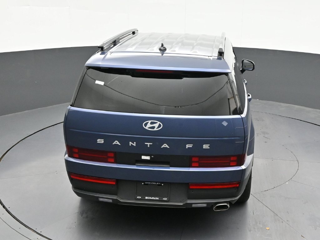 Used 2025 Hyundai Santa Fe SEL FWD image 18