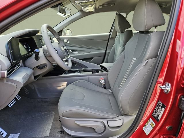 Used 2026 Hyundai Elantra Sport FWD image 6
