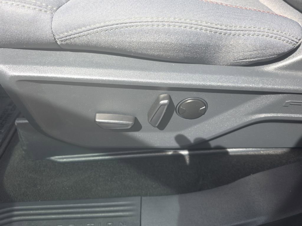 Used 2025 Ford Expedition Max Active image 13