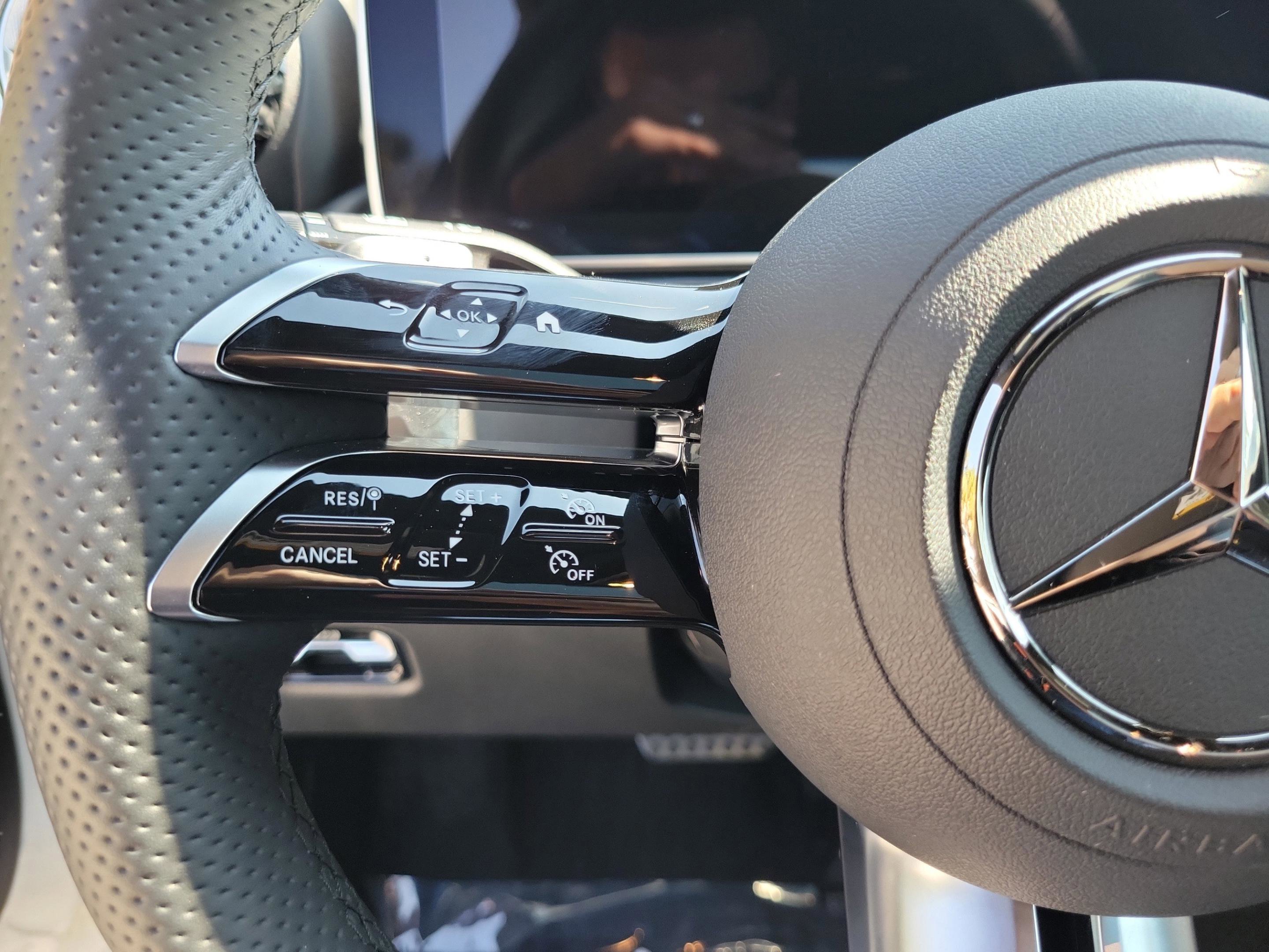 Certified 2024 Mercedes-Benz CLE 300 4MATIC Coupe image 21