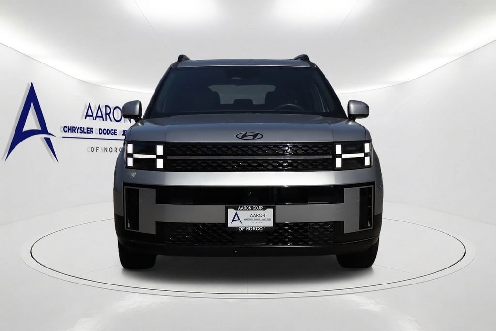 Used 2024 Hyundai Santa Fe Calligraphy AWD/4WD image 2