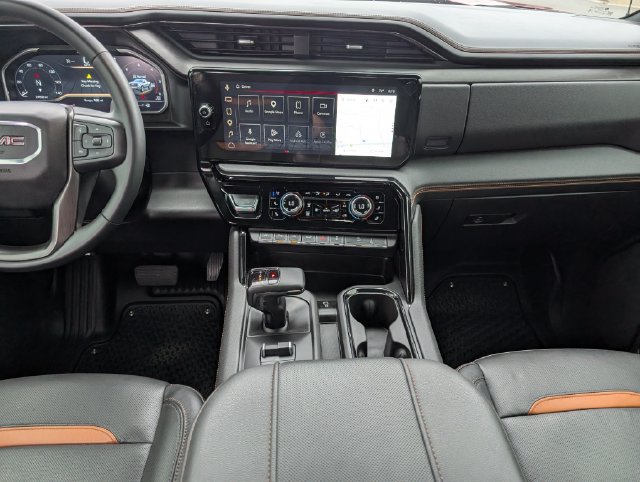 Used 2023 GMC Sierra 1500 AT4 AWD/4WD image 9