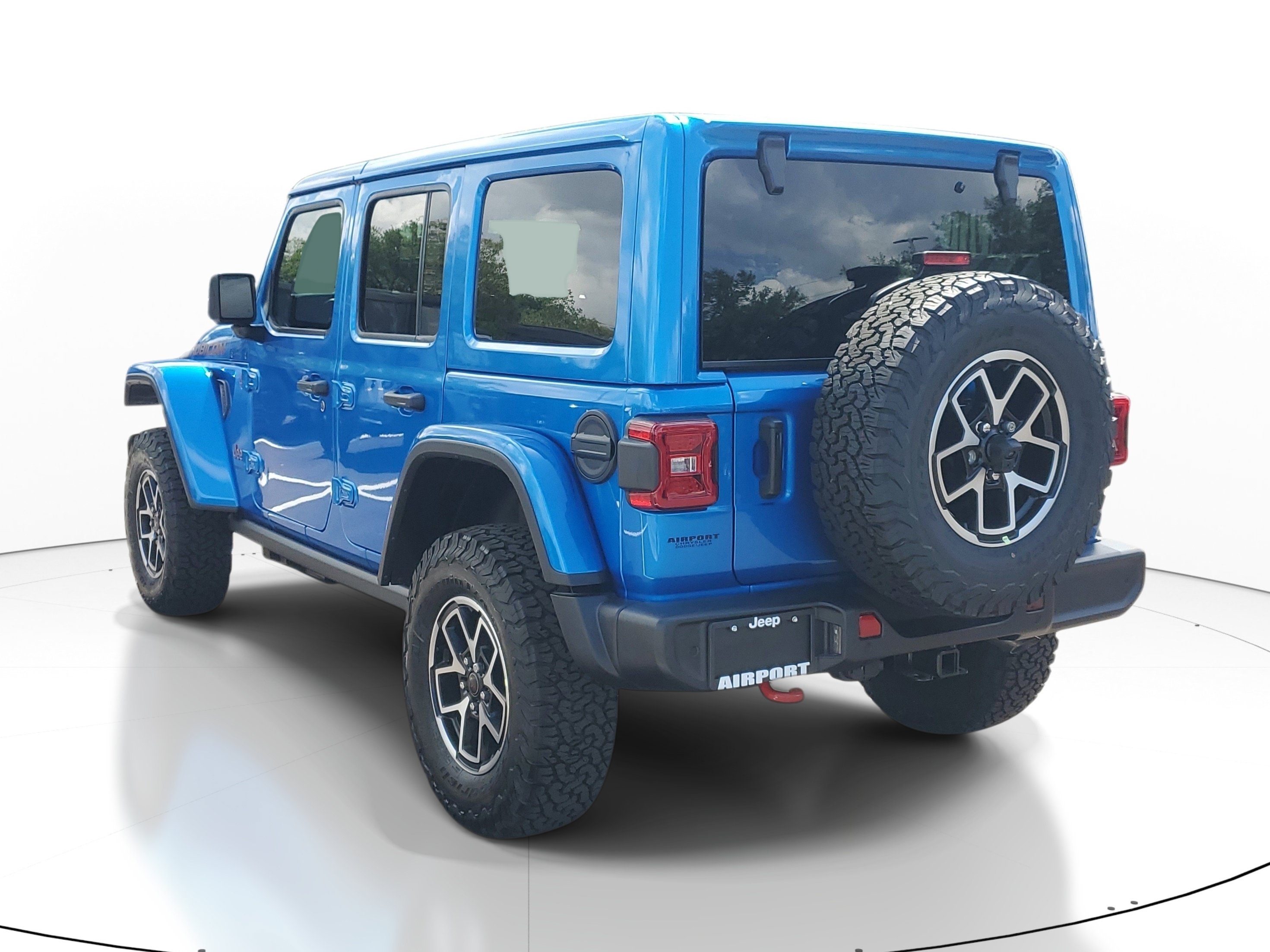 New 2026 Jeep Wrangler Unlimited Rubicon w/ Safety Group AWD/4WD image 3
