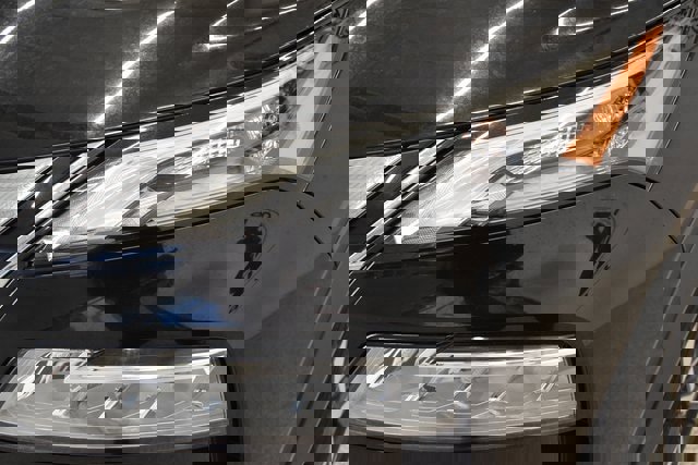 Used 2023 Nissan Rogue SL w/ SL Premium Package image 17