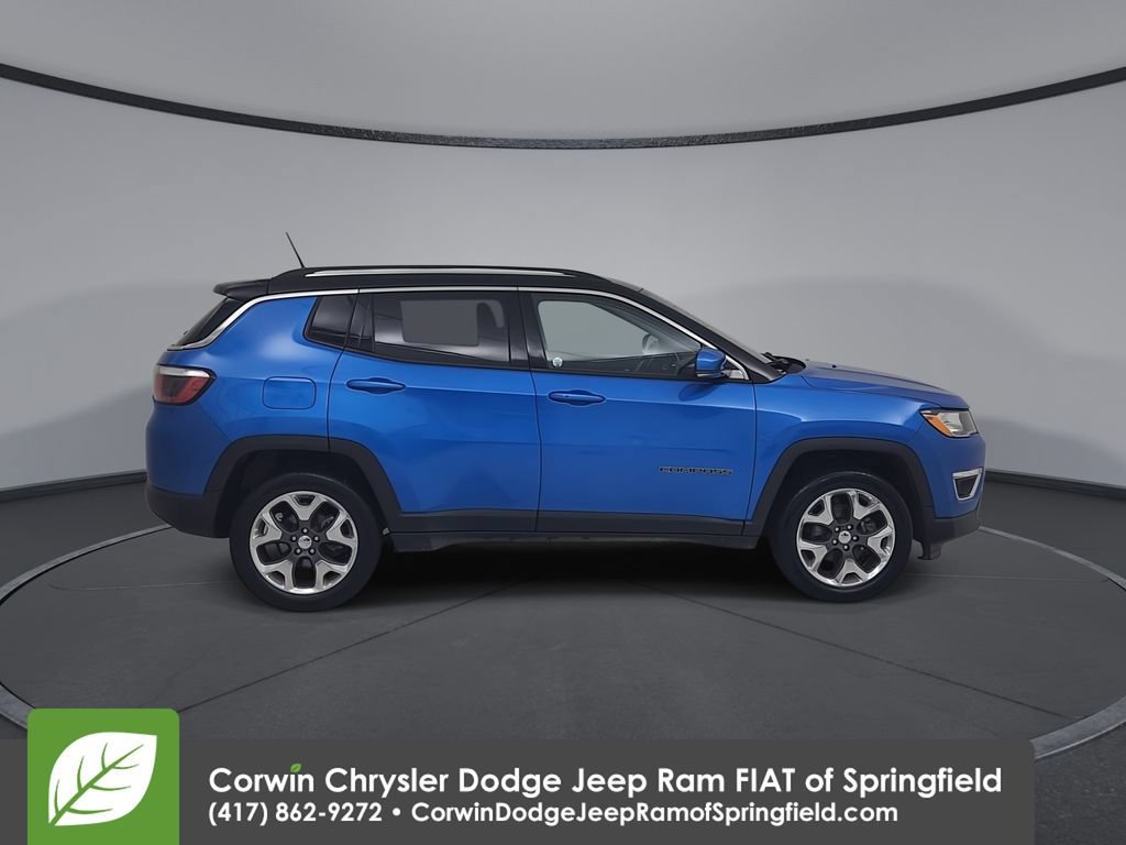 Used 2019 Jeep Compass Limited AWD/4WD image 16