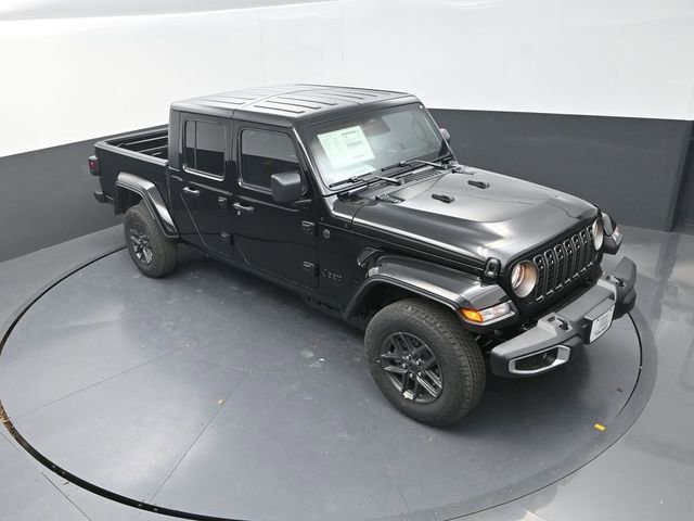 New 2026 Jeep Gladiator Sport image 12