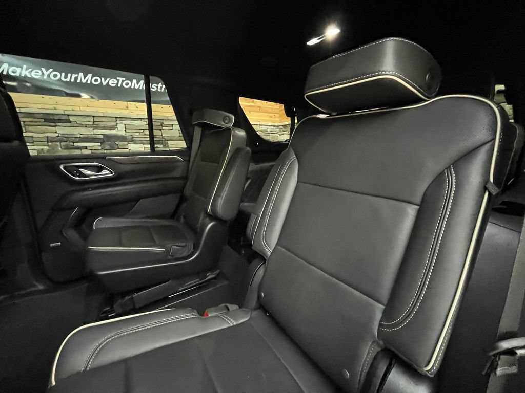 Used 2024 Chevrolet Tahoe Premier AWD/4WD image 47