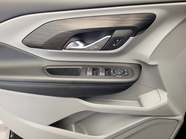 Used 2024 GMC Terrain SLE image 22