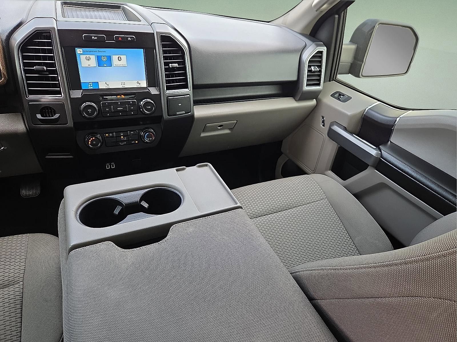 Used 2019 Ford F150 XLT image 12