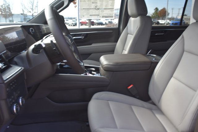 New 2026 Chevrolet Tahoe LT w/ Comfort Package image 14