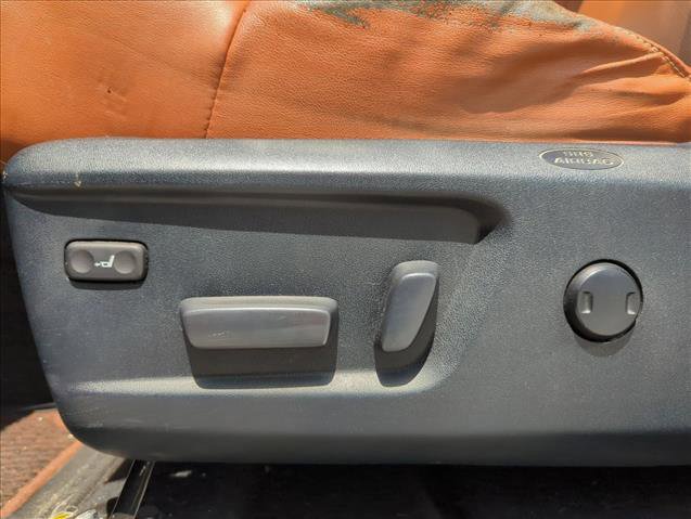 Used 2017 Toyota Tundra 1794 Edition image 10