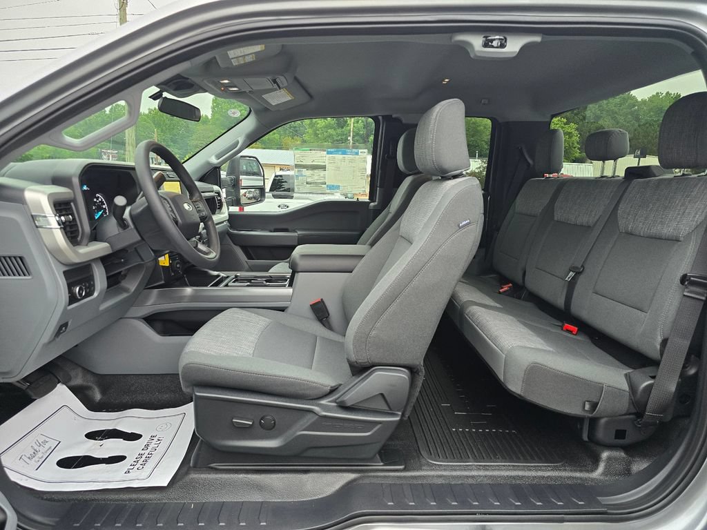 New 2026 Ford F250 XLT w/ Camper Package AWD/4WD image 11