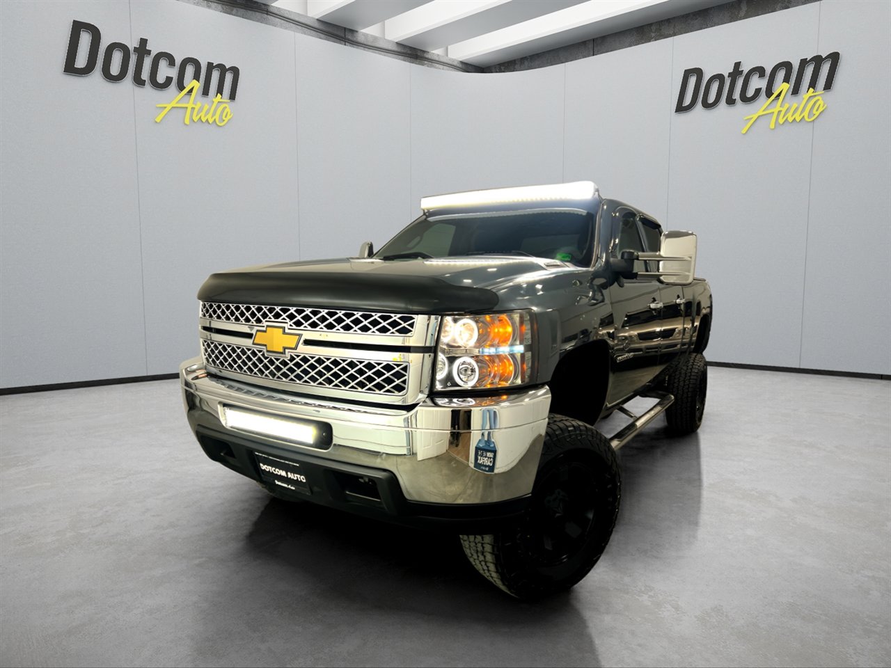 Used 2012 Chevrolet Silverado 2500 LT w/ Snow Plow Prep Package image 3