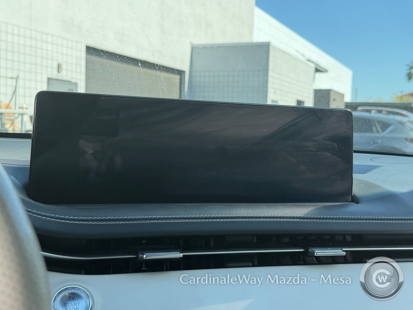 Used 2025 Genesis Electrified GV70 Advanced w/ Prestige Package image 9