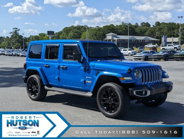 Used 2022 Jeep Wrangler Unlimited Sahara image 4