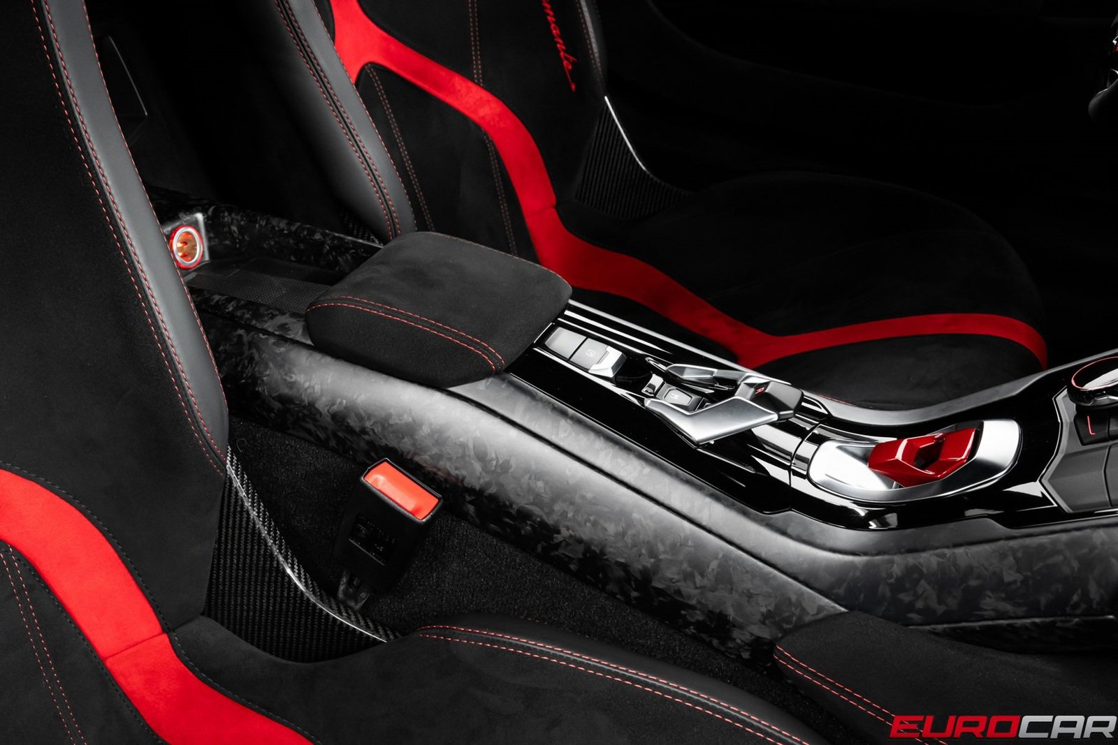 Used 2018 Lamborghini Huracan Performante image 35