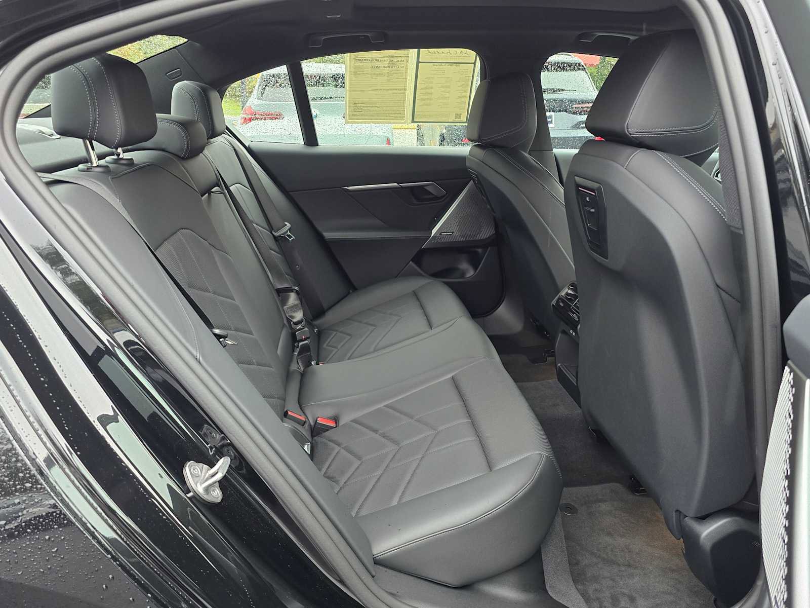 Used 2024 BMW i5 eDrive40i w/ M Sport Package image 13