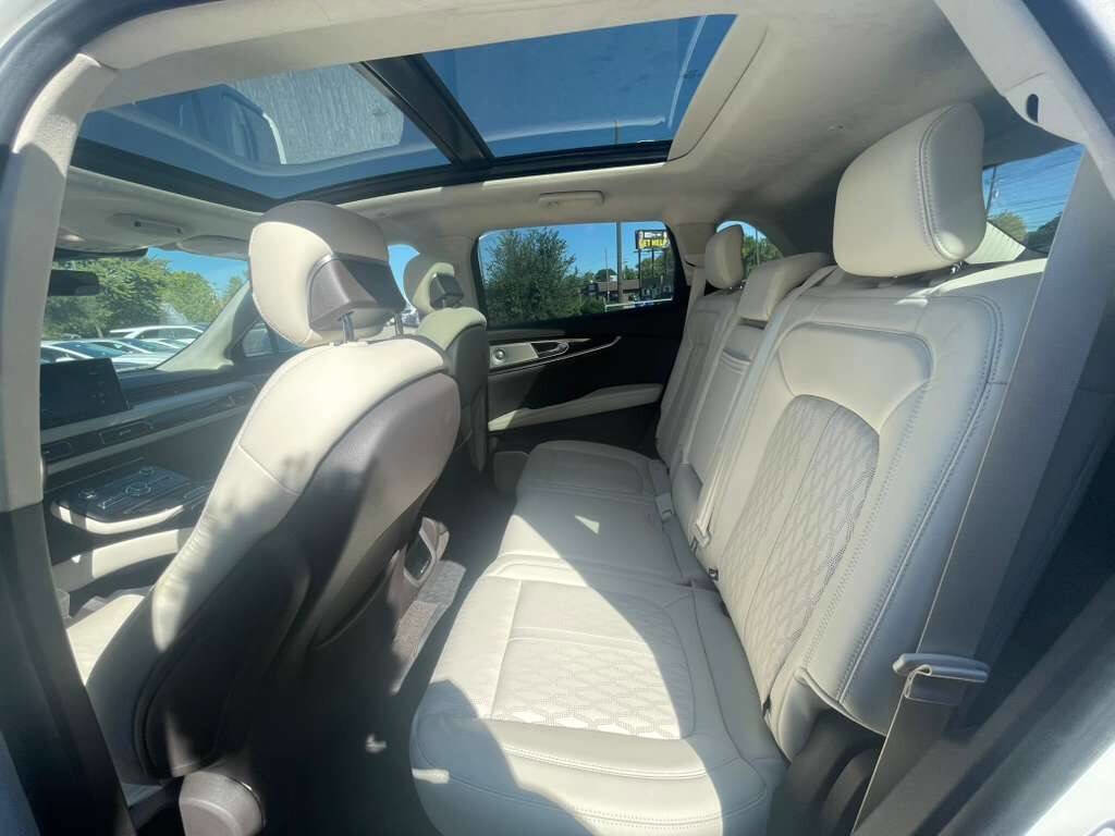 Used 2022 Lincoln Nautilus Black Label image 14