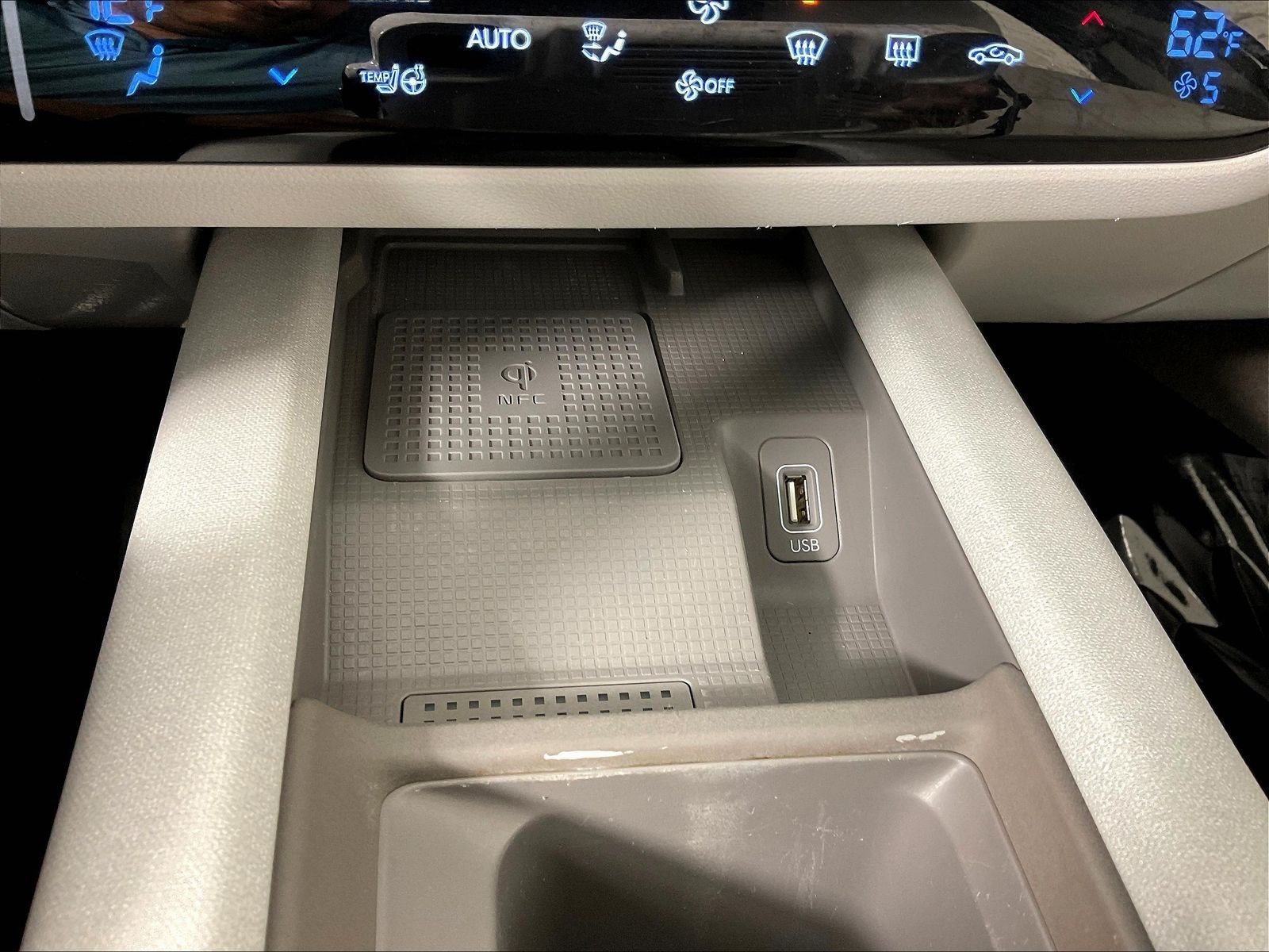 Certified 2025 Hyundai Ioniq 6 Limited AWD/4WD image 15