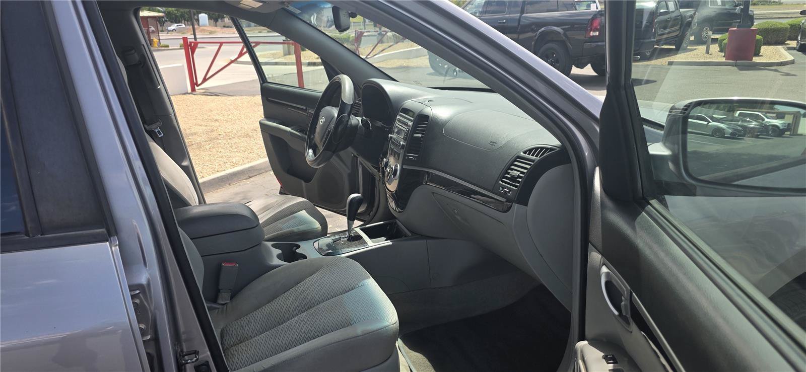 Used 2007 Hyundai Santa Fe SE FWD image 14
