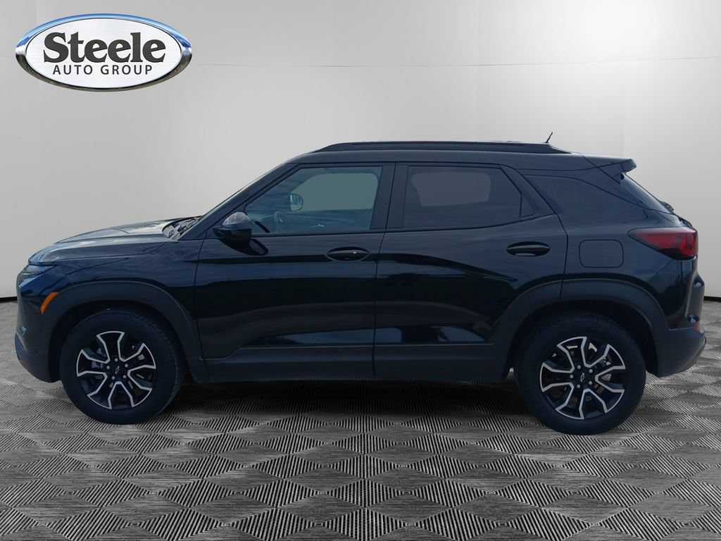 Used 2026 Chevrolet TrailBlazer ACTIV w/ Convenience Package FWD image 3