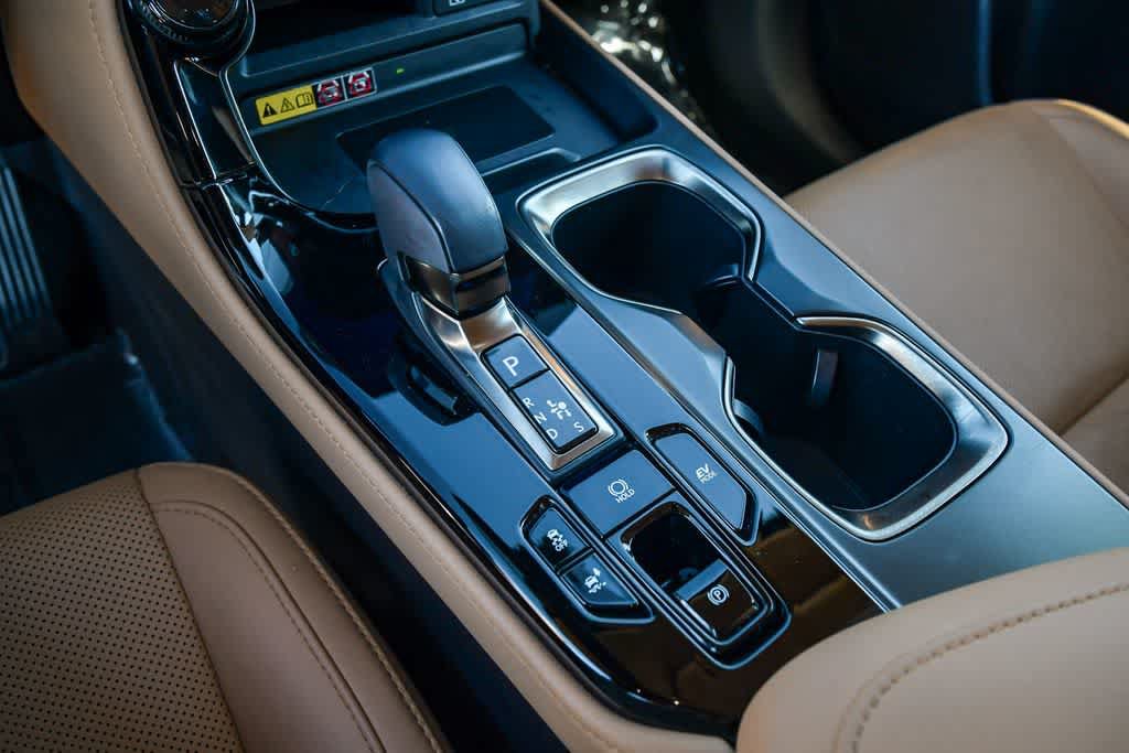 Used 2024 Lexus NX 350h AWD image 21