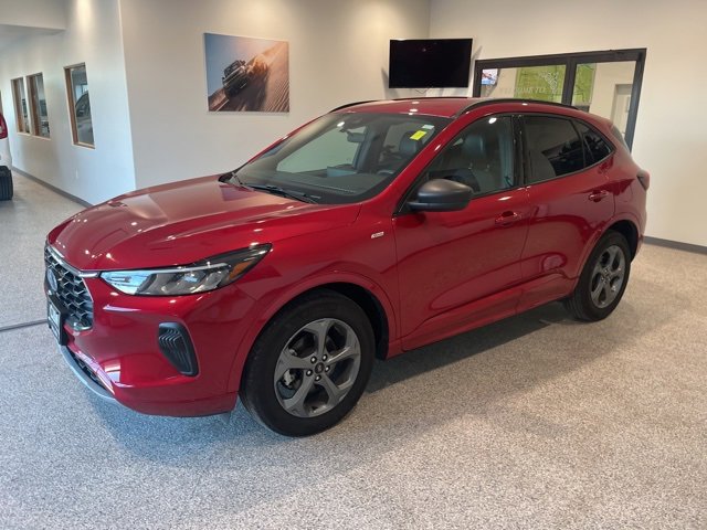 Used 2023 Ford Escape ST-Line w/ Tech Pack #1 image 3
