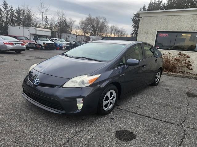 Used 2012 Toyota Prius Two FWD image 3