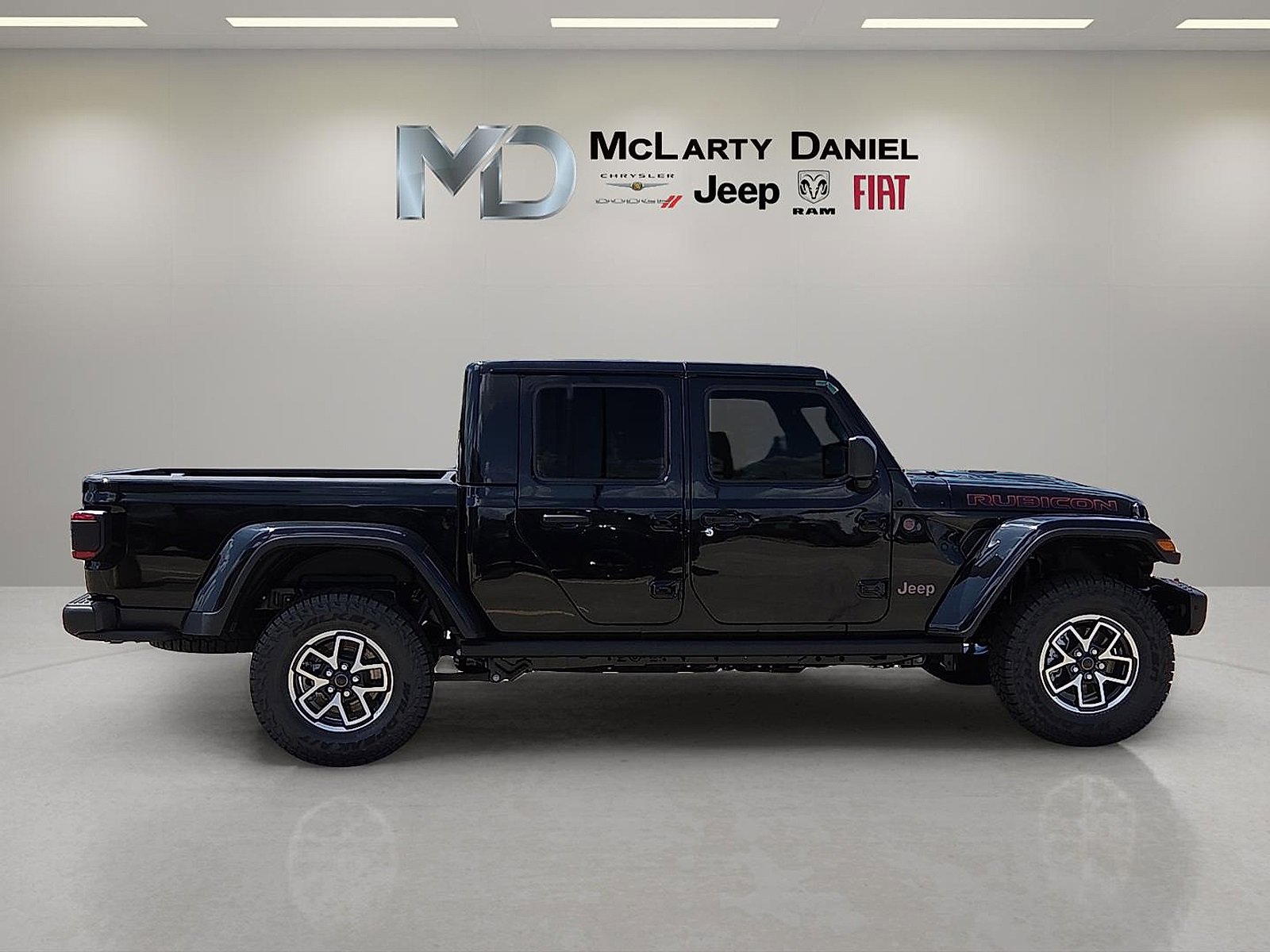 New 2025 Jeep Gladiator Rubicon image 6