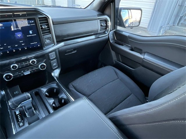 Used 2022 Ford F150 XLT w/ Equipment Group 302A High image 15