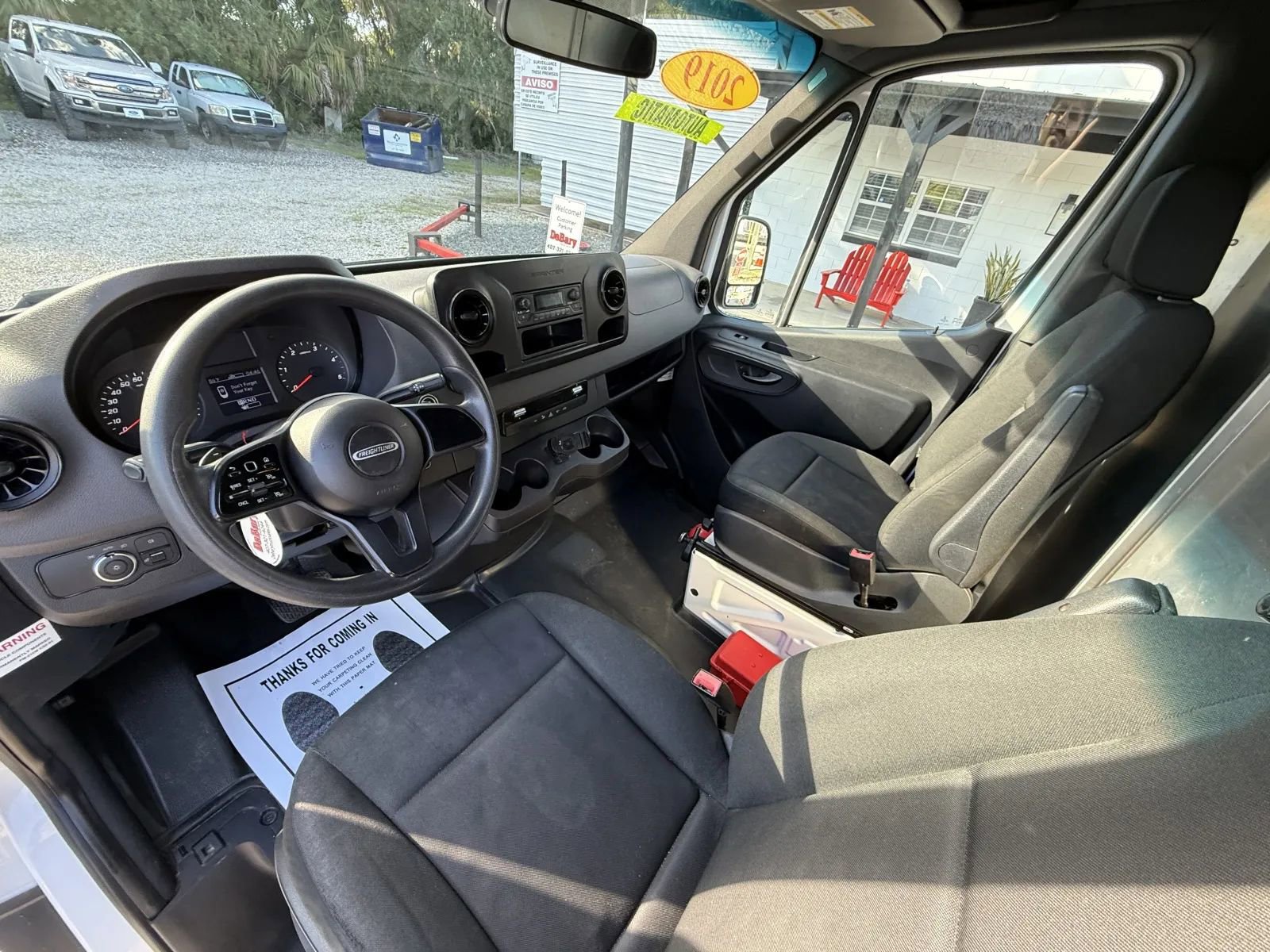 Used 2019 Freightliner Sprinter 170 image 18