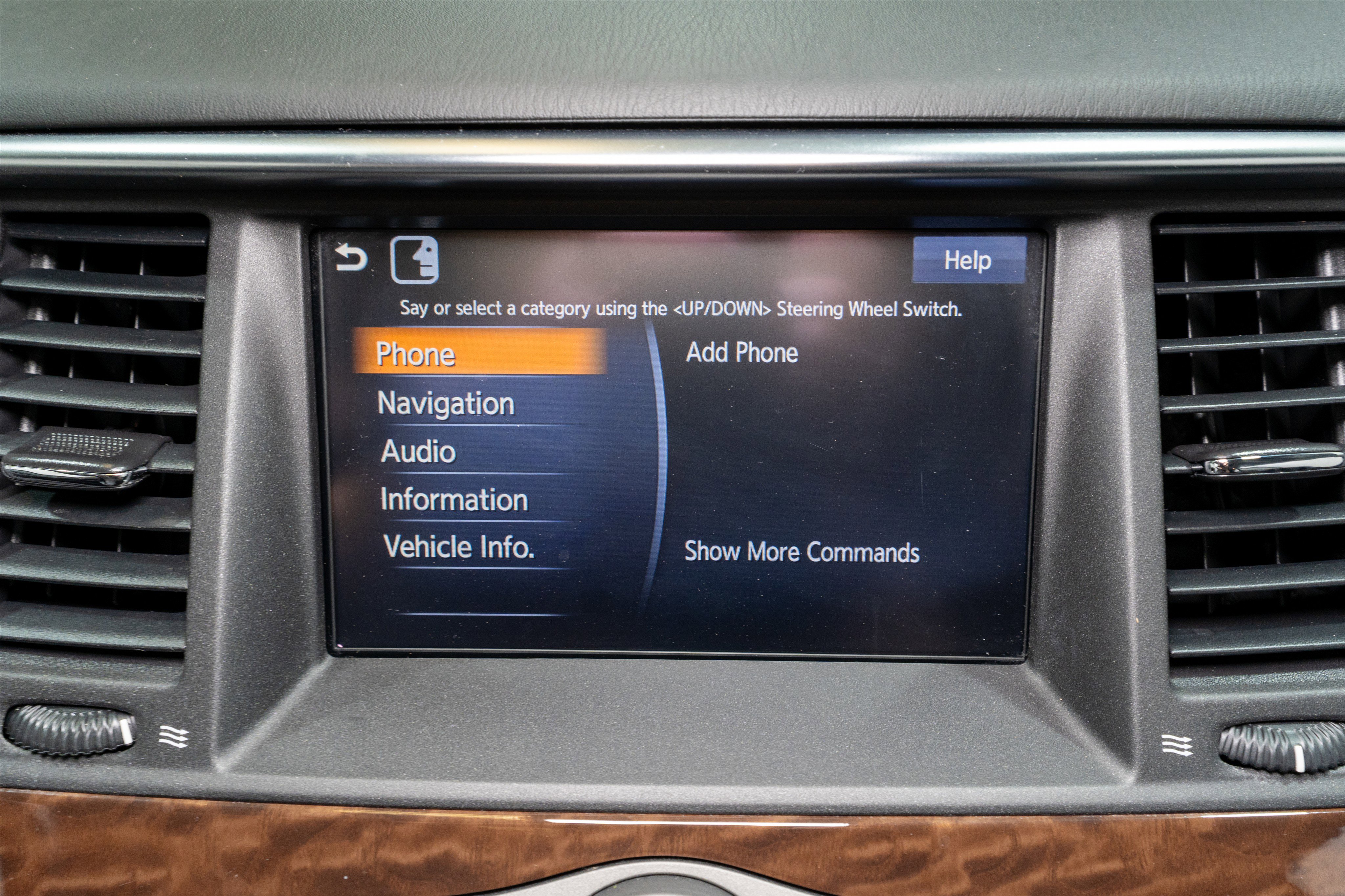 Used 2019 Nissan Armada Platinum w/ Captain's Chairs Package RWD image 21