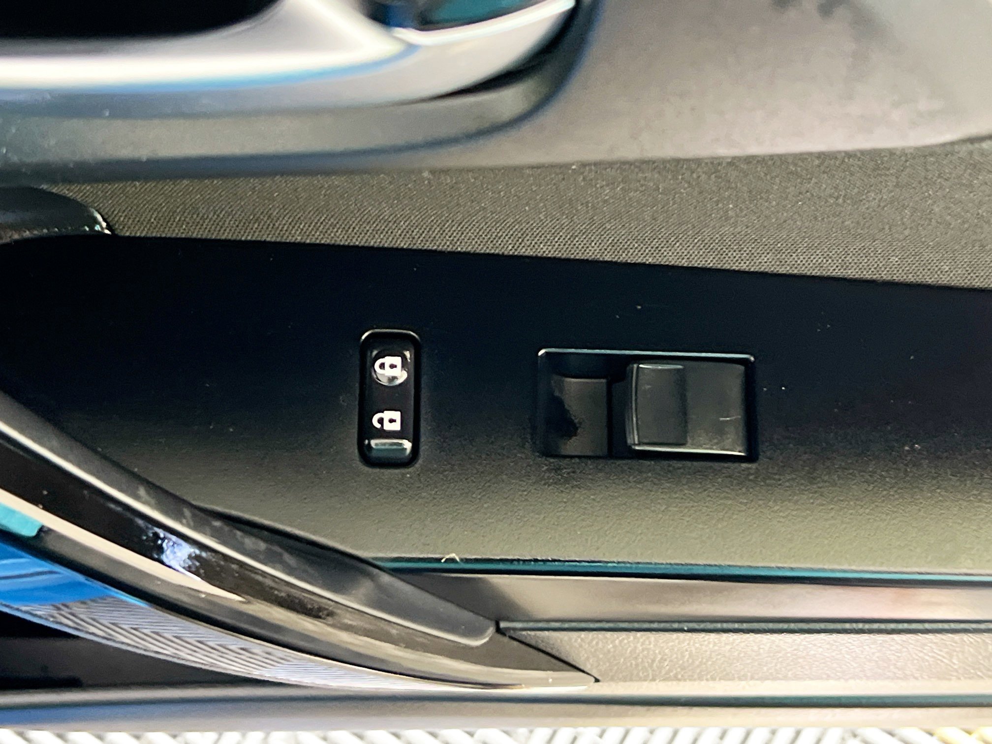 Used 2017 Toyota Corolla iM image 30