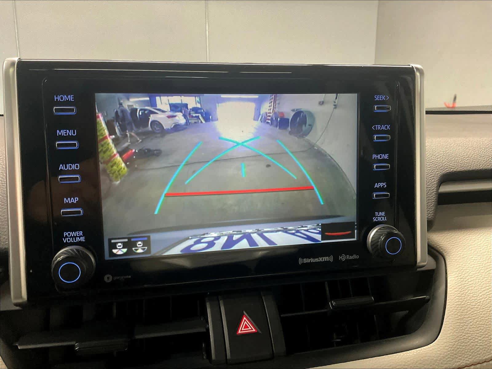 Used 2020 Toyota RAV4 XLE w/ Convenience Package image 22