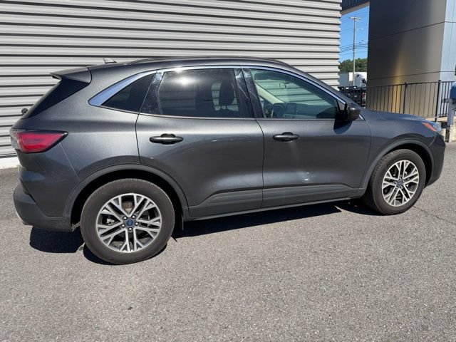 Used 2020 Ford Escape SEL FWD image 3