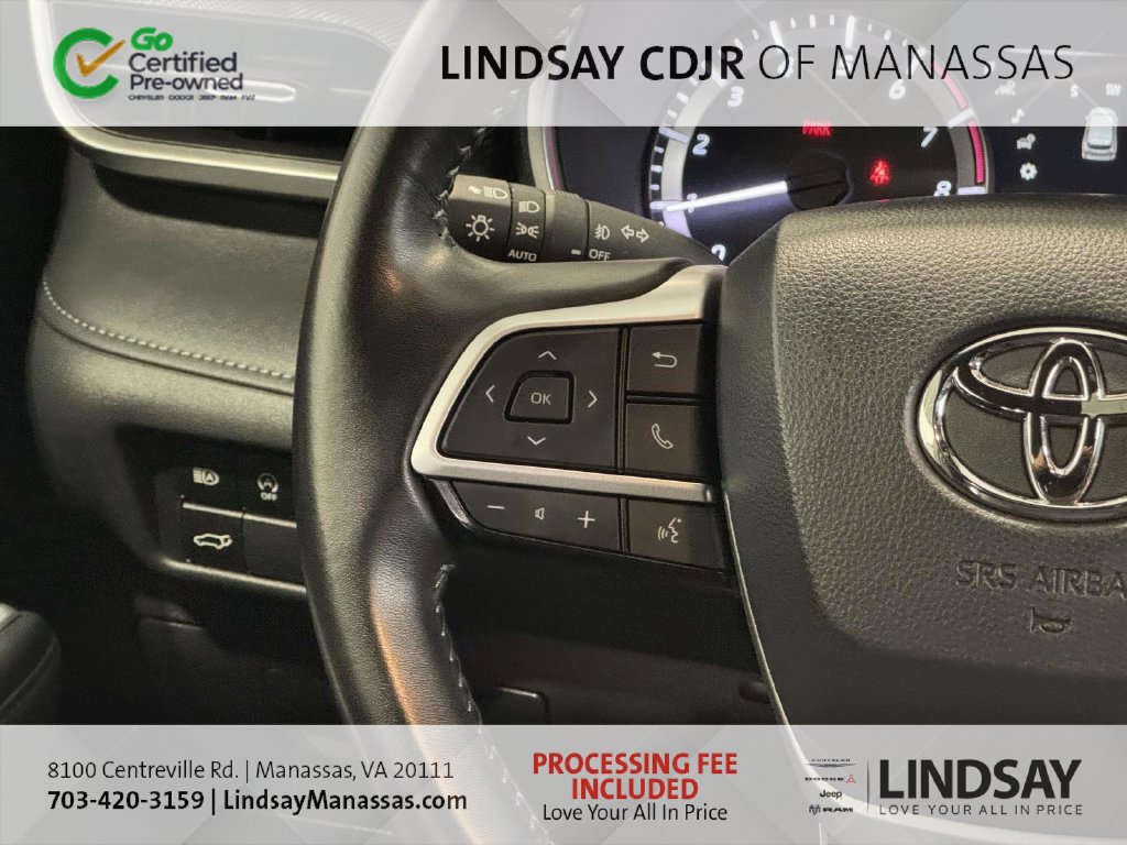 Used 2024 Toyota Highlander XSE FWD image 31