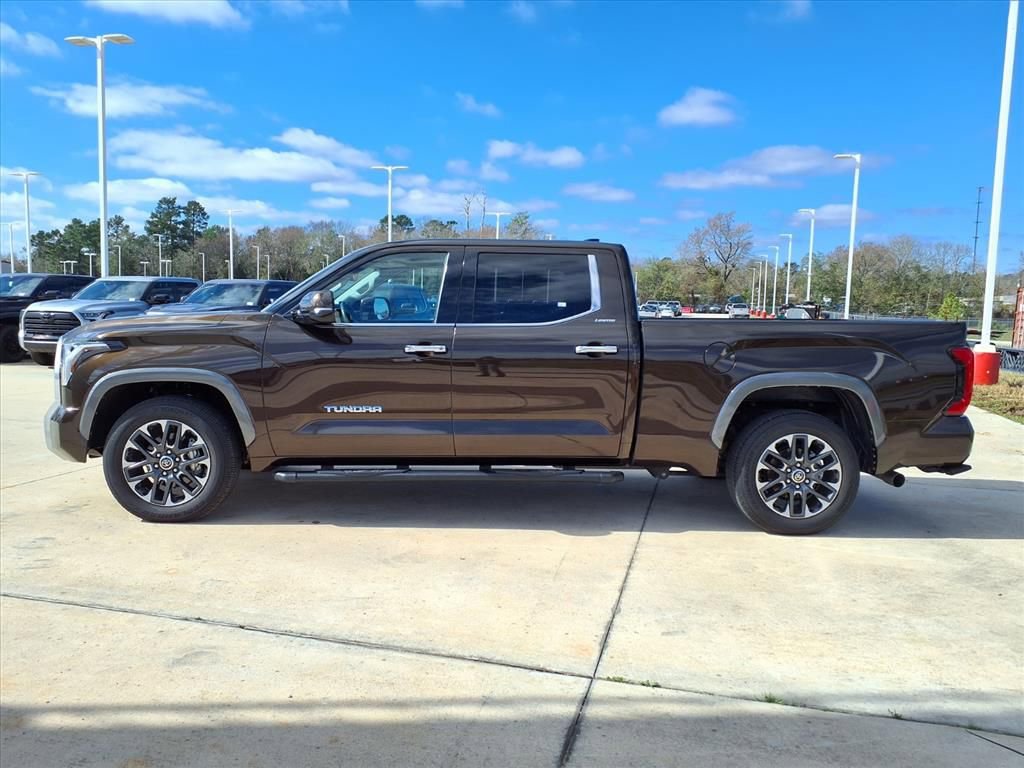 Used 2022 Toyota Tundra Limited w/ Power Package image 8