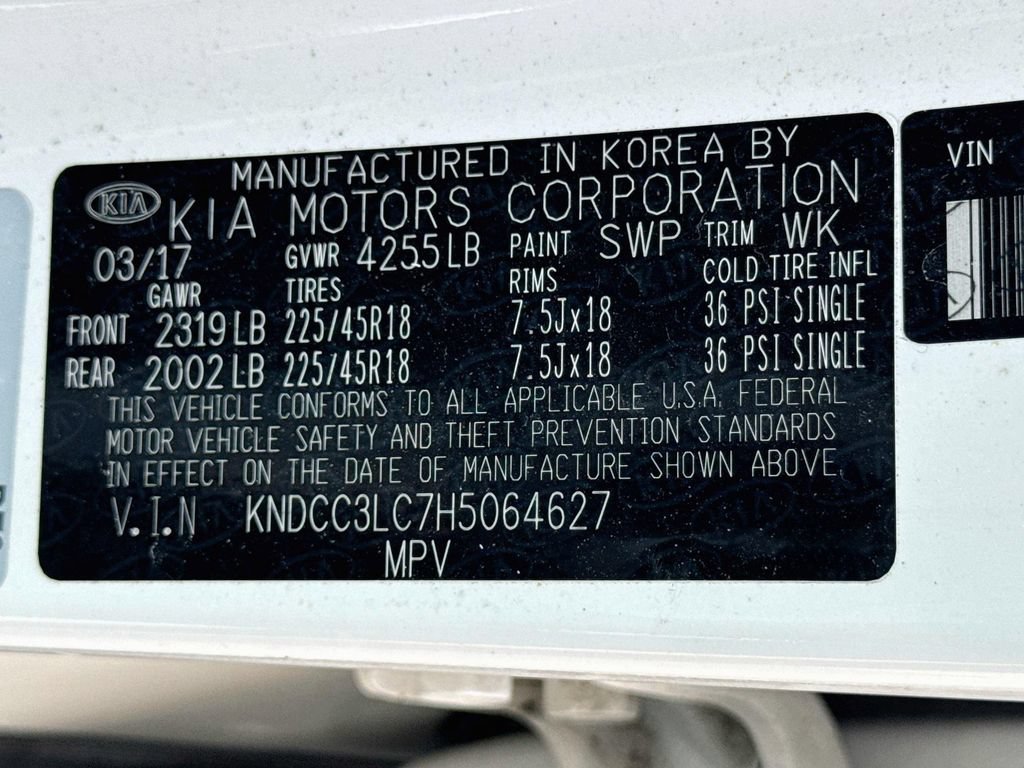 Used 2017 Kia Niro FWD image 21