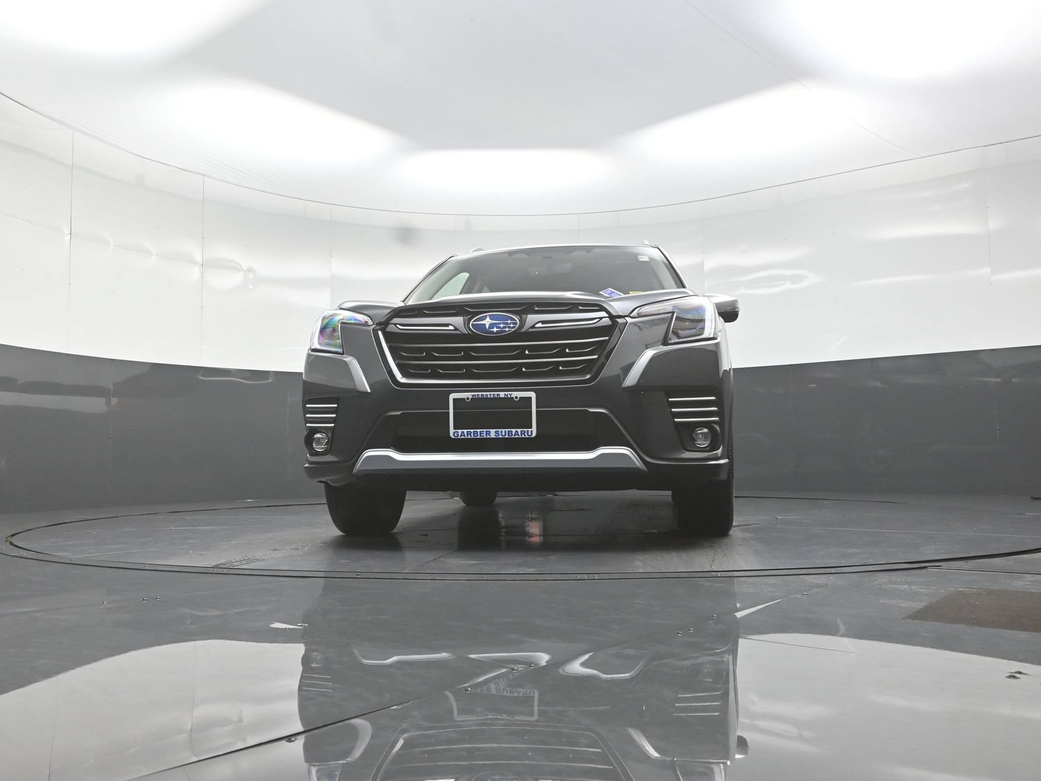 Used 2023 Subaru Forester Touring AWD/4WD image 10