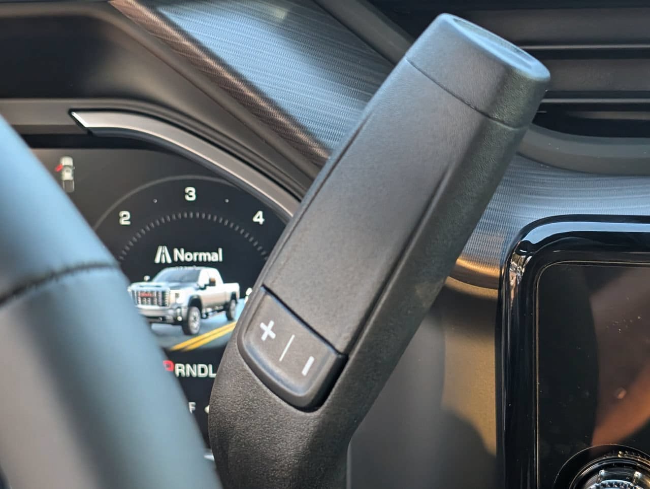 New 2026 GMC Sierra 2500 Denali Ultimate AWD/4WD image 17