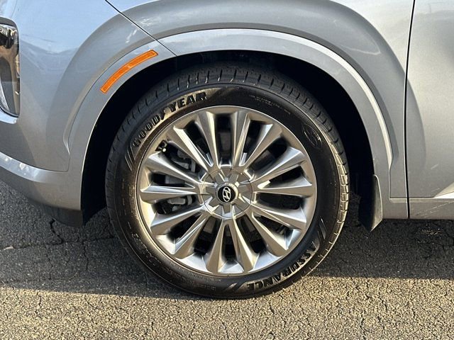 Used 2020 Hyundai Palisade Limited image 16