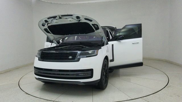 Used 2023 Land Rover Range Rover SE image 74