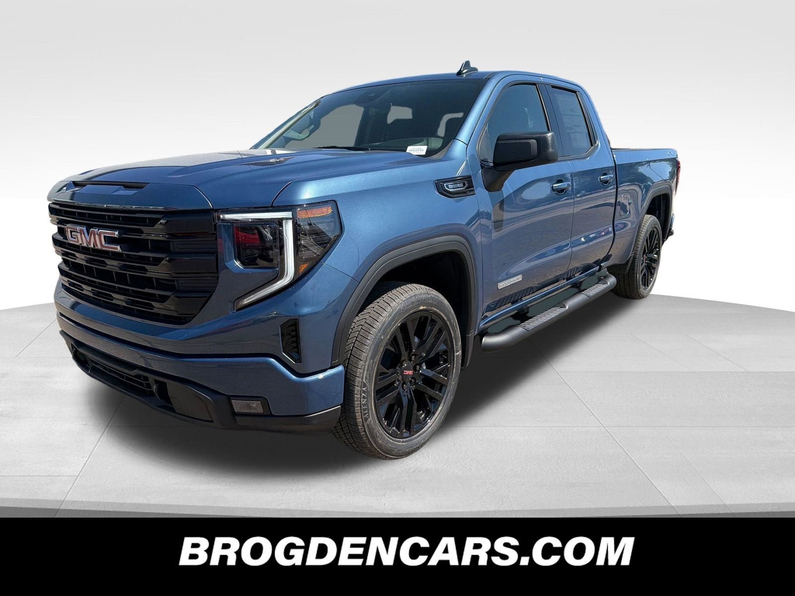 New 2026 GMC Sierra 1500 Elevation w/ Elevation Select Package AWD/4WD image 4