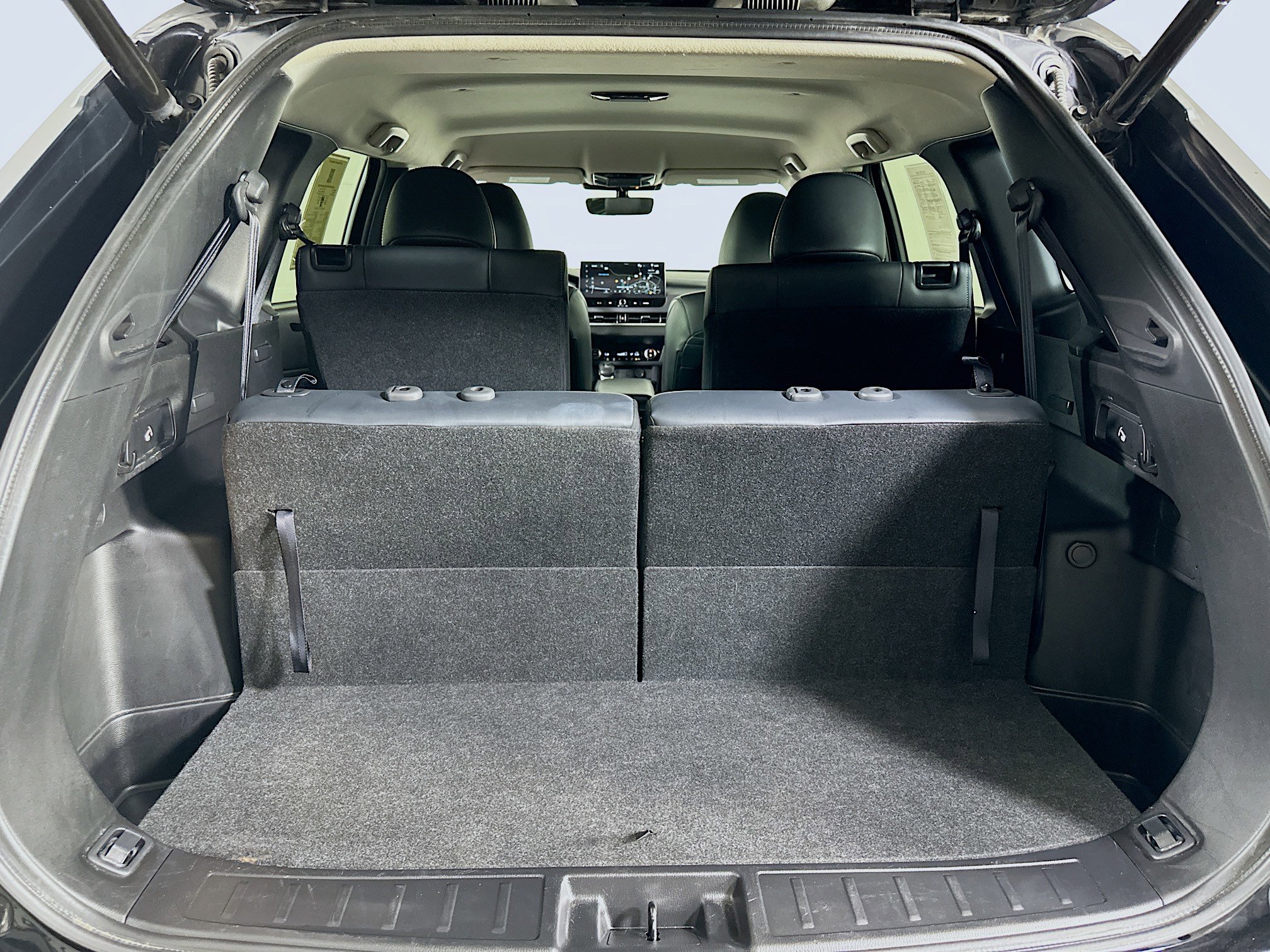 Used 2025 Mitsubishi Outlander SE image 27