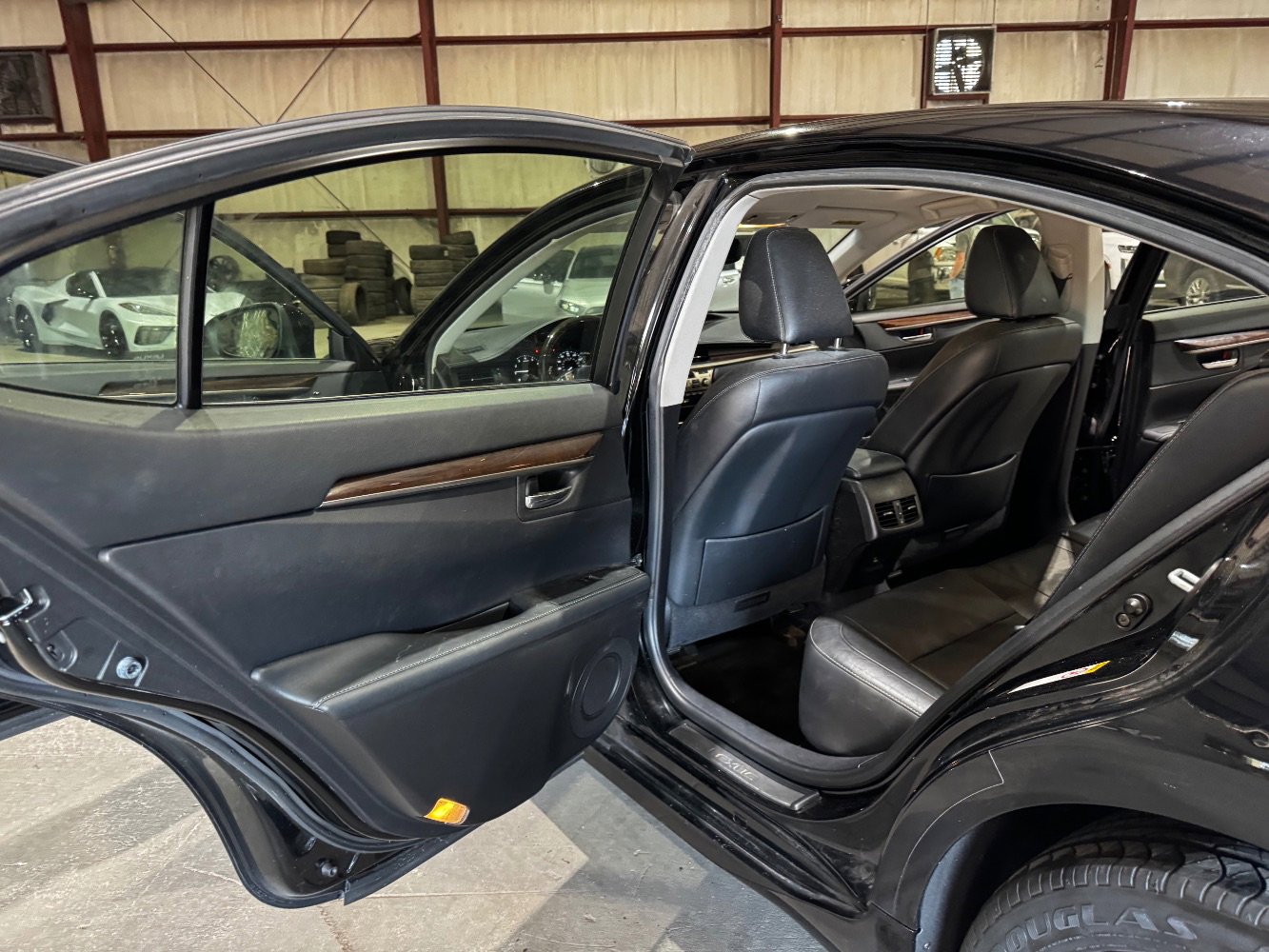 Used 2015 Lexus ES 350 Crafted Line image 15