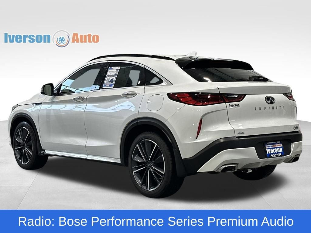 Used 2025 INFINITI QX55 Essential image 7