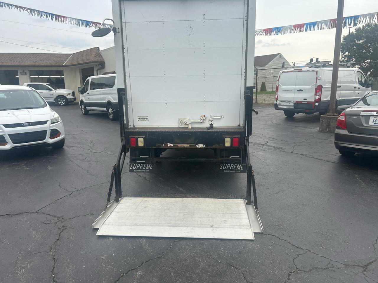 Used 2021 Chevrolet Express 3500 RWD image 8