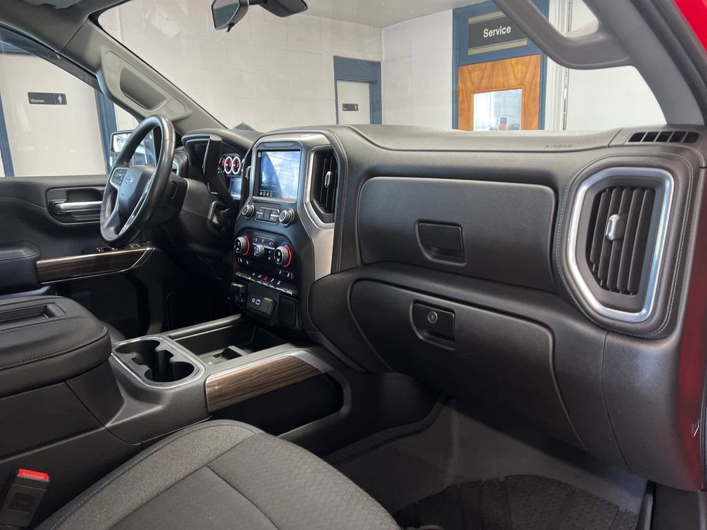 Used 2019 Chevrolet Silverado 1500 RST AWD/4WD image 48