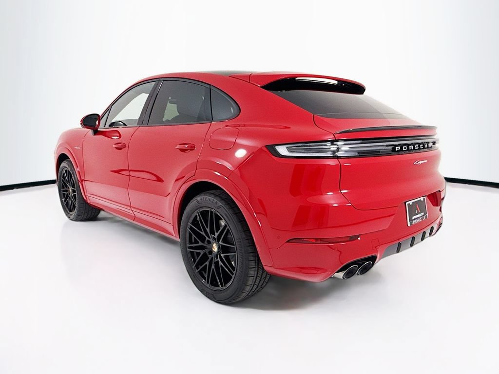 New 2026 Porsche Cayenne E-Hybrid Coupe AWD/4WD image 3