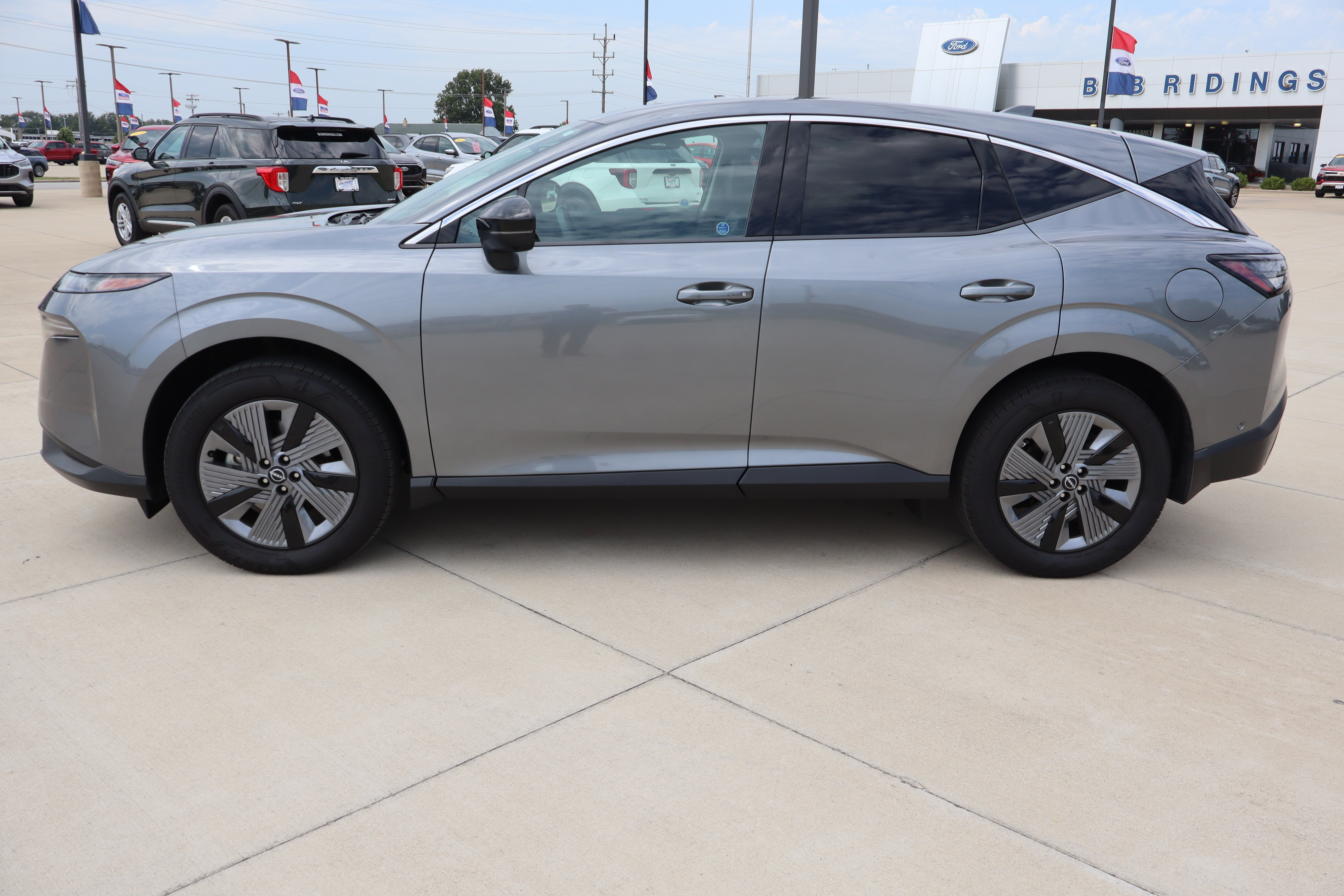 Used 2025 Nissan Murano SL AWD/4WD image 8